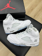 Jordan 5 Retro White Metallic (2026)- Pre-owned