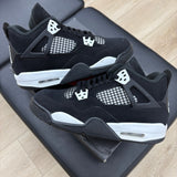 Jordan 4 Retro White Thunder (GS) - Pre-Owned