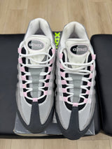 Nike Air Max 95 OG Big Bubble Pink Foam (Women's)- Pre-Owned