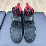 Nike Air DT Max '96 Falcons - Pre-Owned
