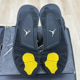 Jordan 4 Retro Thunder (2023) Pre-Owned