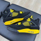 Jordan 4 Retro Thunder (2023) - No Box & Pre-Owned