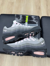 Nike Air Max 95 OG Big Bubble Pink Foam (Women's)- Pre-Owned