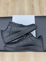 Nike Air Force 1 Low Supreme Black- Pre-Owned- Replacement Box