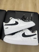 Nike Air Force 1 Low Supreme White Black- Pre-Owned