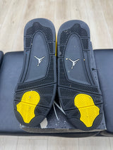 Jordan 4 Retro
Thunder (2023)-PREOWNED
