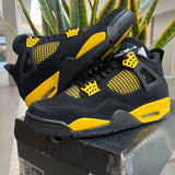 Jordan 4 Retro Thunder (2023) - PRE-OWNED