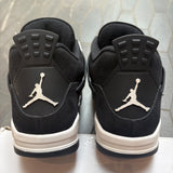 Jordan 4 Retro White Thunder - PRE-OWNED