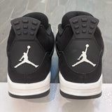 Jordan 4 Retro White Thunder - PRE-OWNED
