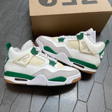 Jordan 4 Retro SB Pine Green - PRE-OWNED