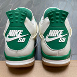Jordan 4 Retro SB Pine Green - PRE-OWNED