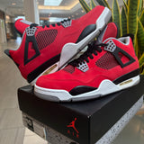 Jordan 4 Retro Toro Bravo - PRE-OWNED