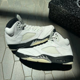 Jordan 5 Retro Reverse Metallic - PRE-OWNED