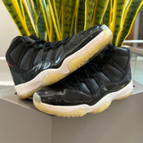 Jordan 11 Retro 72-10 - PRE-OWNED